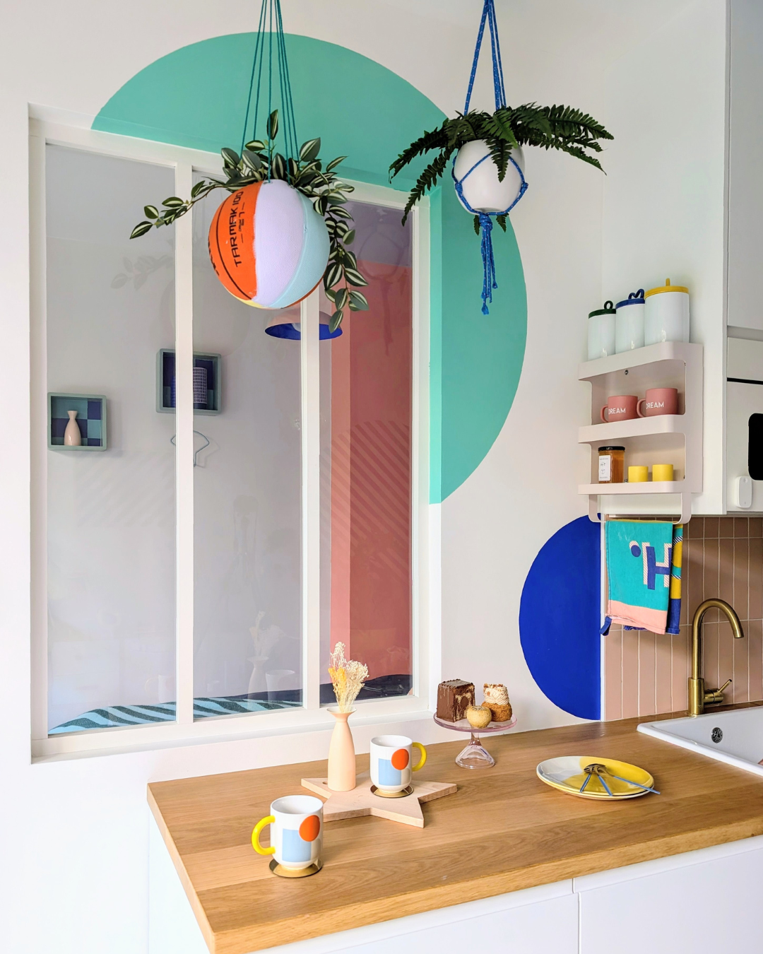 Set de Marque : Sublimez vos produits avec un univers visuel impactant
